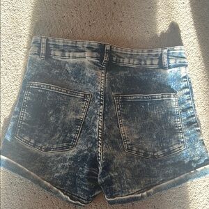 Divided Blue Stone Wash Stretchy Jean Shorts High-Waisted Fitted